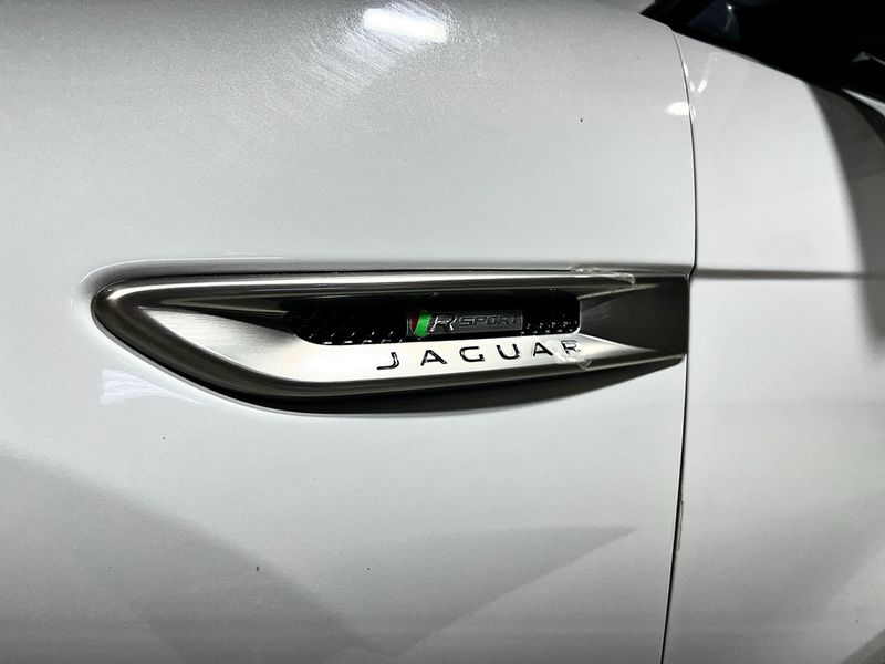 Jaguar F-Pace 2017, foto 9