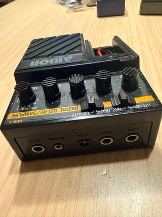 Pedal Guitarra Arion DDS-1 Delay Sampler