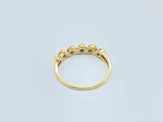 anillo oro 18k con piedra con diamante
