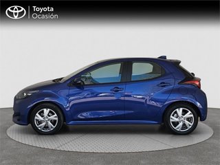 TOYOTA Yaris ACTIVE PLUS
