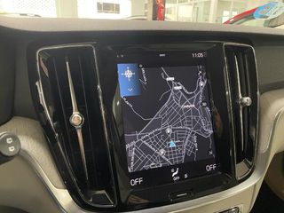 VOLVO V60 V60 2.0 B4 (D) AWD Cross Country AUTO