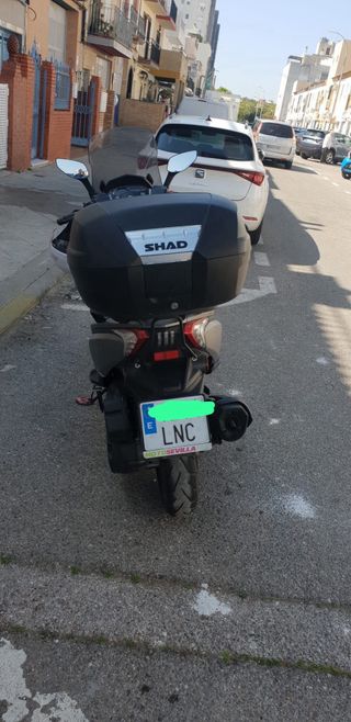 Daelim 250cc Maxi Scooter Automática