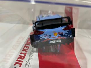 Scalextric Hyundai i20 WRC S. Loeb