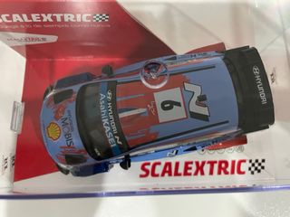Scalextric Hyundai i20 WRC S. Loeb
