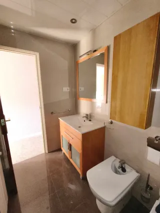 Mueble de baño madera y cristal