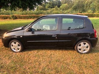 Renault Clio 2006 - 1.5dci -  3 puertas