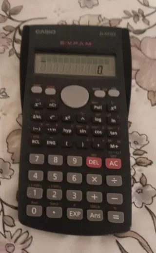 Calculadora Científica Casio FX-570MX