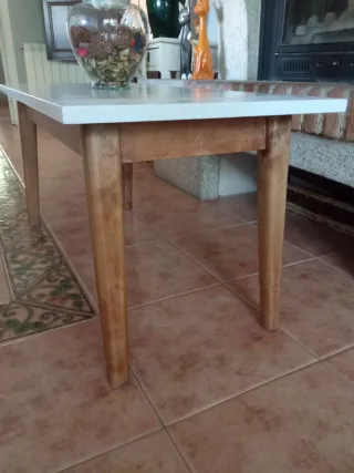 Tavolino da caffè in legno