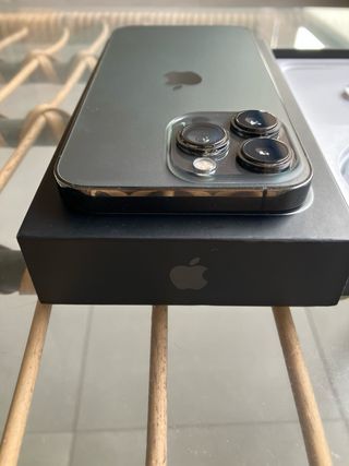 iPhone 13 Pro. Como Nuevo