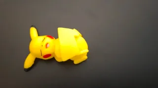 Protector Cable Pikachu
