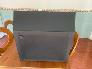 Altavoces JBL 8330