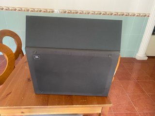 Altavoces JBL 8330