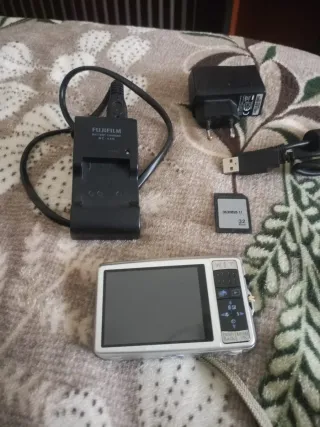 Cámara Fujifilm FinePix Z70