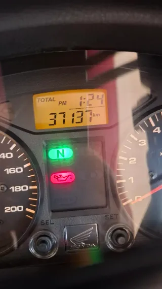 Honda Deauville 700 Plata