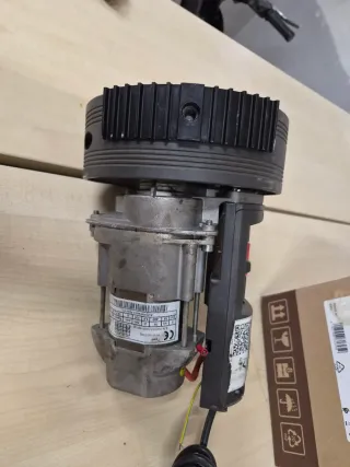 Motor persiana garaje