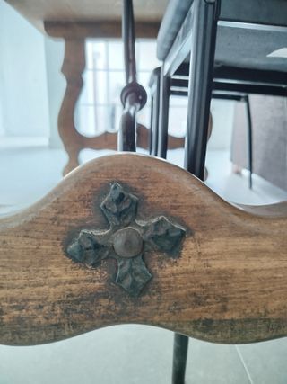 Mesa de madera maciza