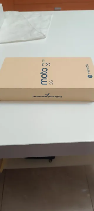 Vendo móvil Motorola Moto G35