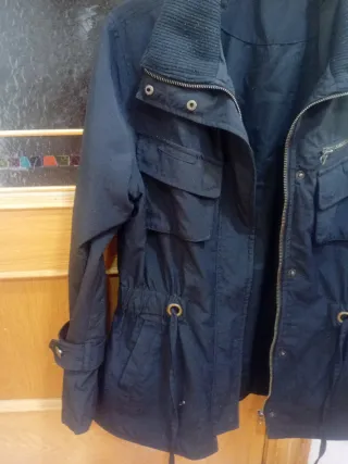 Parka Trucco talla 38 negra Entretiempo y regalo
