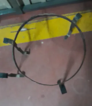 2 vasi in ferro per fioriere, lotto.