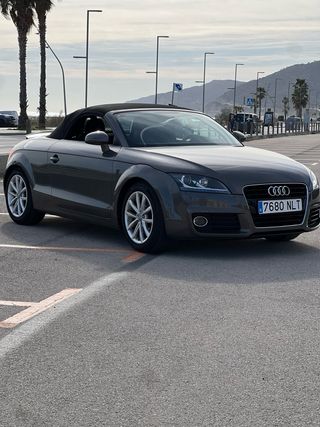 Audi TT Roadster 2013