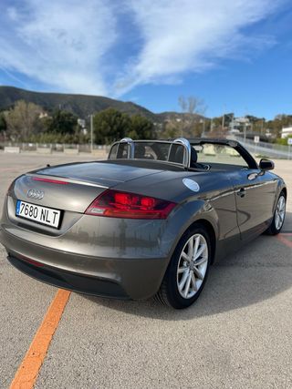 Audi TT Roadster 2013
