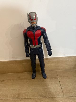 Muñeco Ant-Man Marvel 30cm