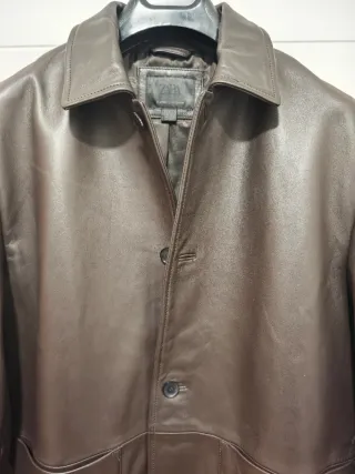 ZARA - Cazadora de Piel - Talla M