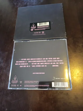 CD + DVD BEYONCÉ Visual Album