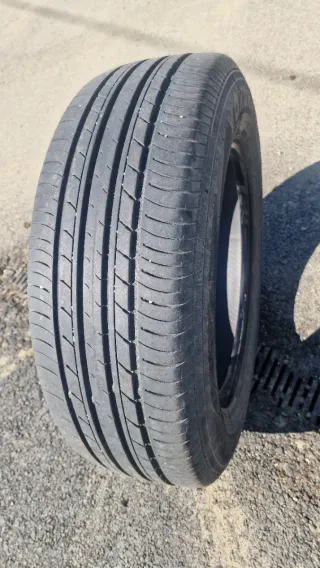 Neumáticos 225/65/17