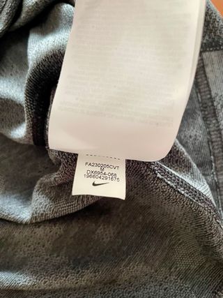 Camiseta Nike Dri-Fit ADV Talla M