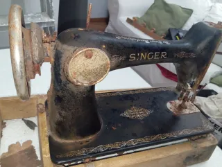 Máquina de coser Singer antigua siftema de bellota