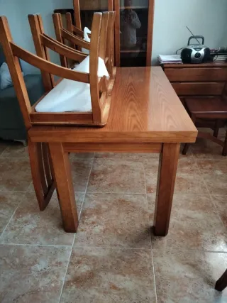 Mesa comedor extensible madera más dos extensibles