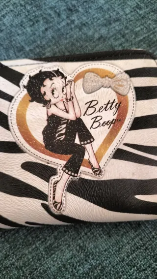Monedero Betty Boop con destellos plateados