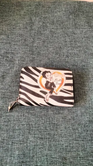Monedero Betty Boop con destellos plateados