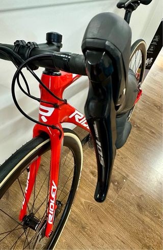 Bicicleta Ridley Fenix SL Roja