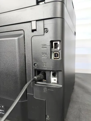 Impresora Epson WF-4830 con cartuchos recargables