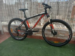 Bicicleta MTB Scott 27.5'