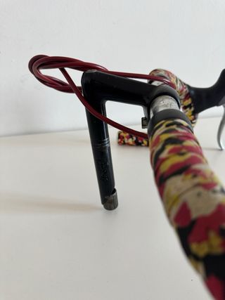 Manubrio bici da corsa con leve Shimano 105 1055