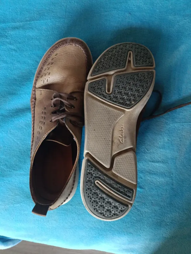 Zapatos de piel marrones