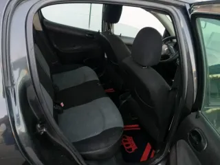 Peugeot 206 2004