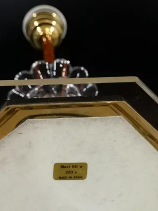 Elegante lámpara vintage con precioso diseño