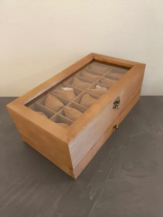 Scatola porta orologi in legno