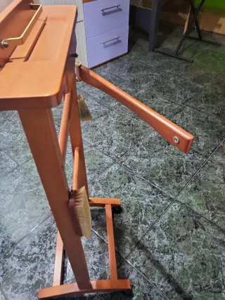 Galán de noche de madera