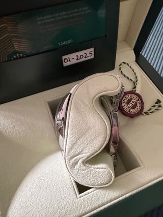 Rolex Oyster Perpetual 124300 Celebration