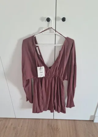 Vestido Pull&Bear rosa manga larga