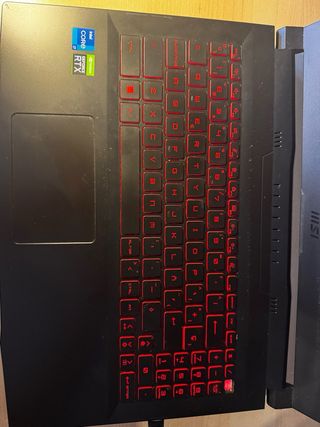 MSI Katana GF66 11UG Portátil Gaming