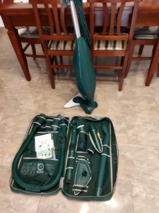 Folletto Kobold VK140 con accessori