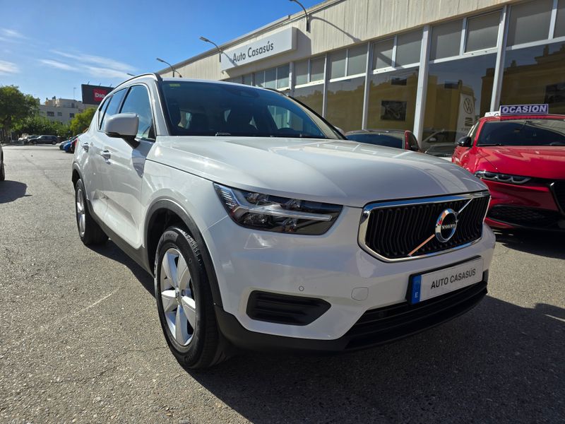 Volvo XC40 2.0 D3 - foto 1