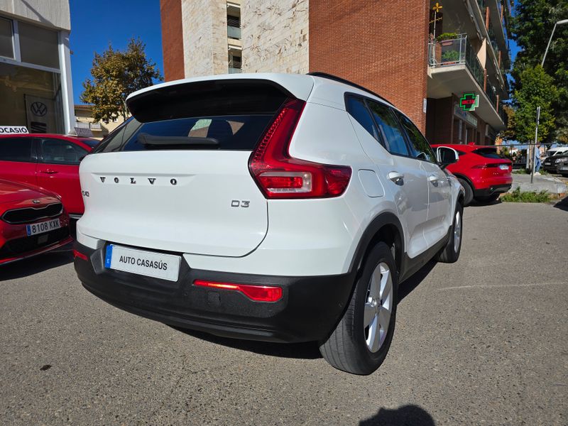 Volvo XC40 2020, foto 6