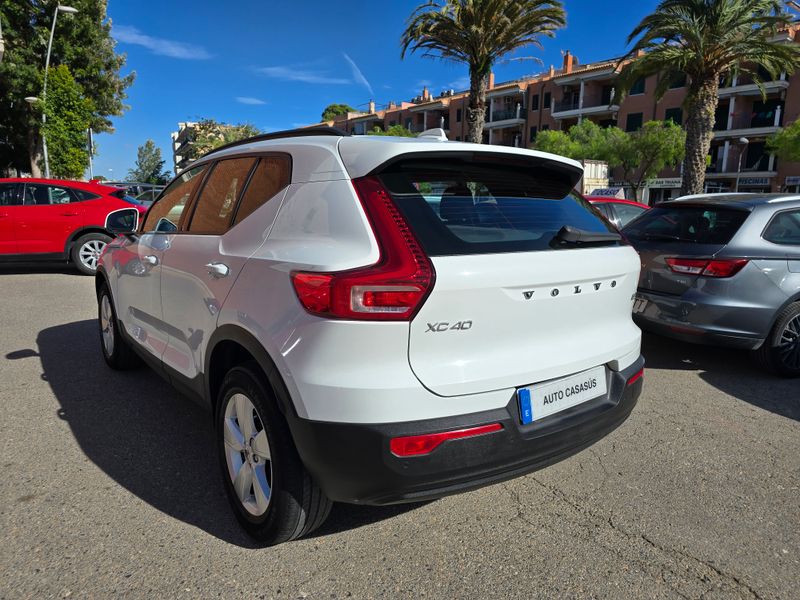 Volvo XC40 2020, foto 8